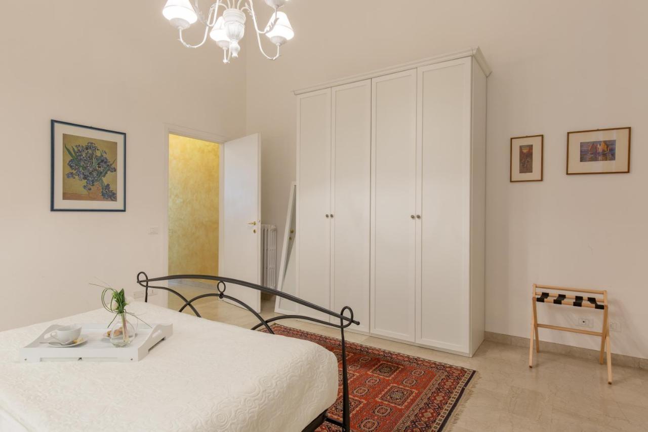 Antica Residenza Adua Apartment เวโรนา ภายนอก รูปภาพ
